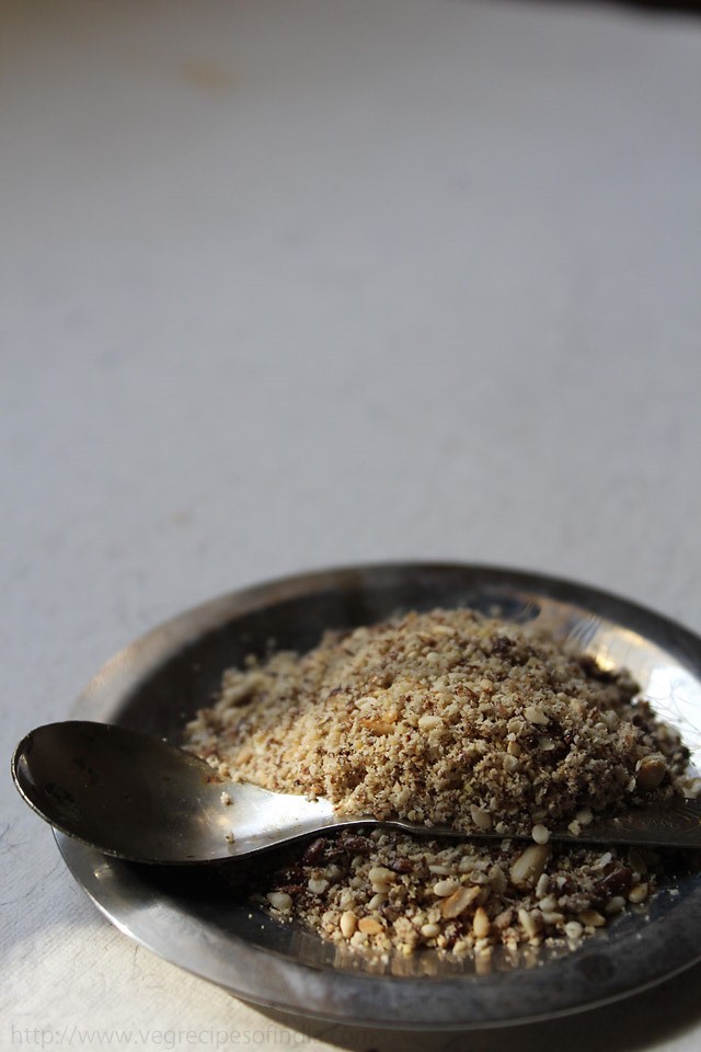 sesame seeds flax seeds blend