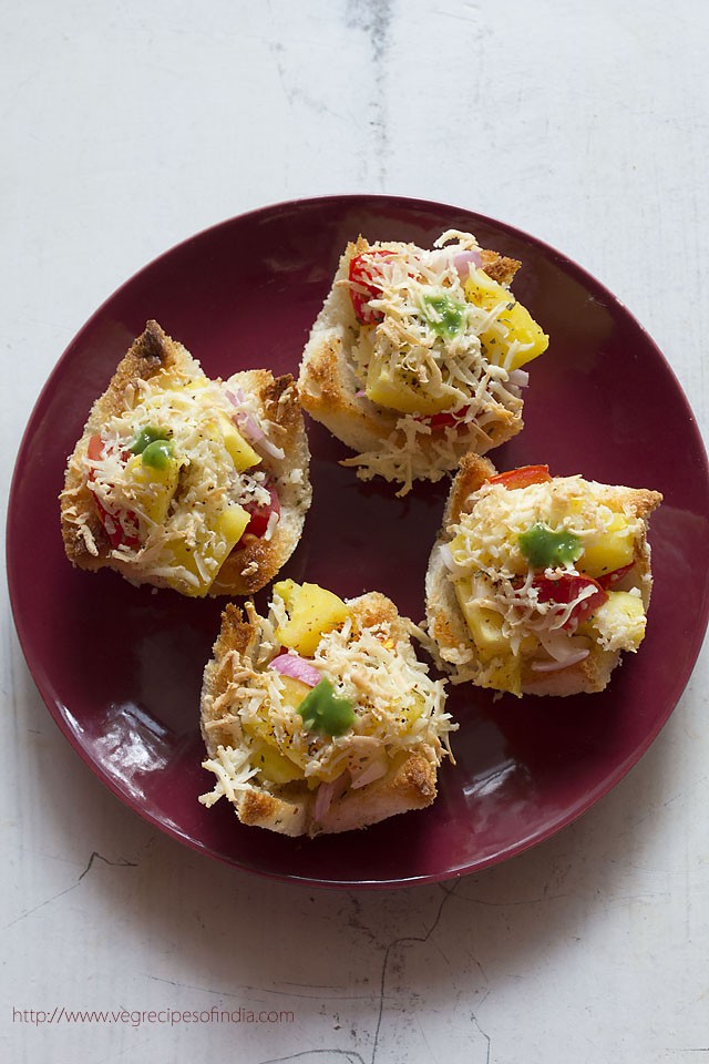 bread-tartlets-with-potato-cheese