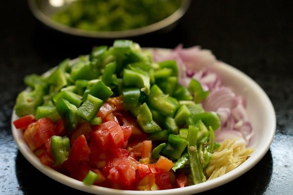 vegetables for paneer khurchan recipe