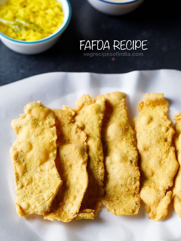 fafda recipe | how to make crispy gujarati fafda recipe | fafda gathiya