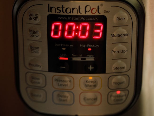 pressure cook aloo gobi in instant pot