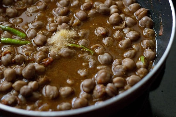 add salt to the Punjabi chole masala