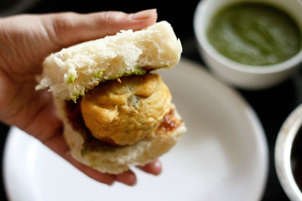 hot batata vada in the pav slices