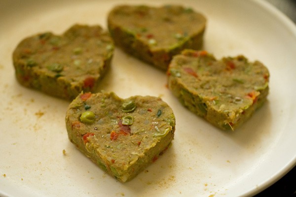 making vegetable cutlet recipe, making veg cutlet recipe