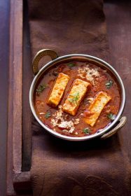 Kadai Paneer Recipe (With Homemade Kadai Masala)