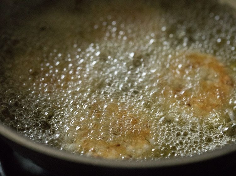 making sabudana vada recipe