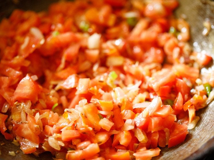 making Mumbai pav bhaji recipe