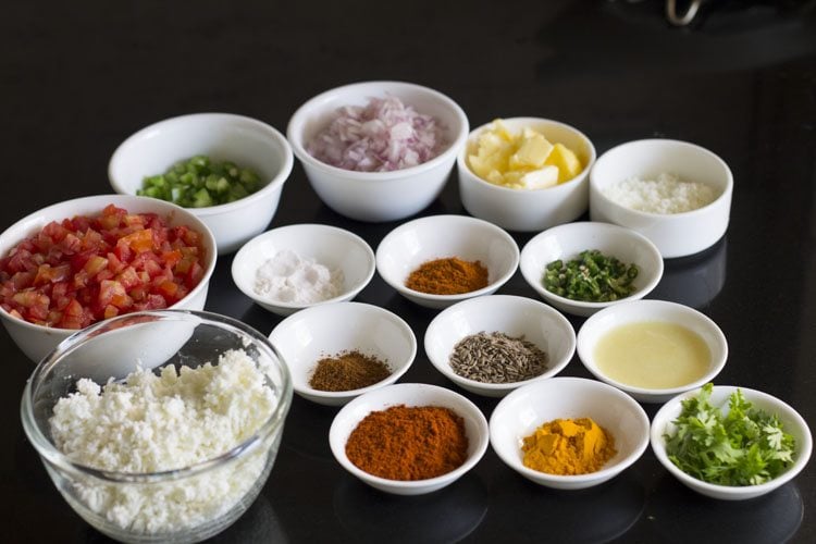 ingredients in bowl for making paneer pav bhaji