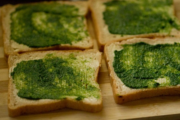 coriander chutney applied on bread