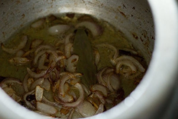 sauting onions for mint pulao recipe