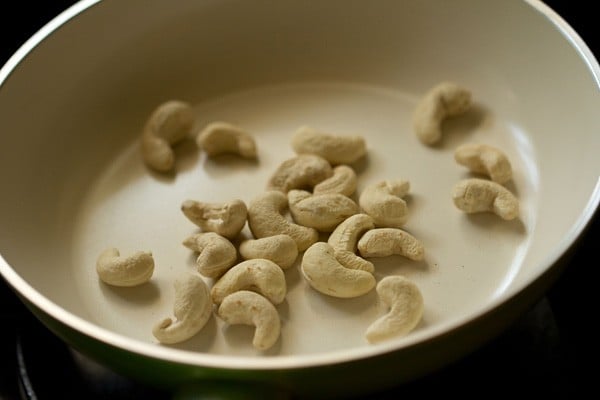 roasting cashews