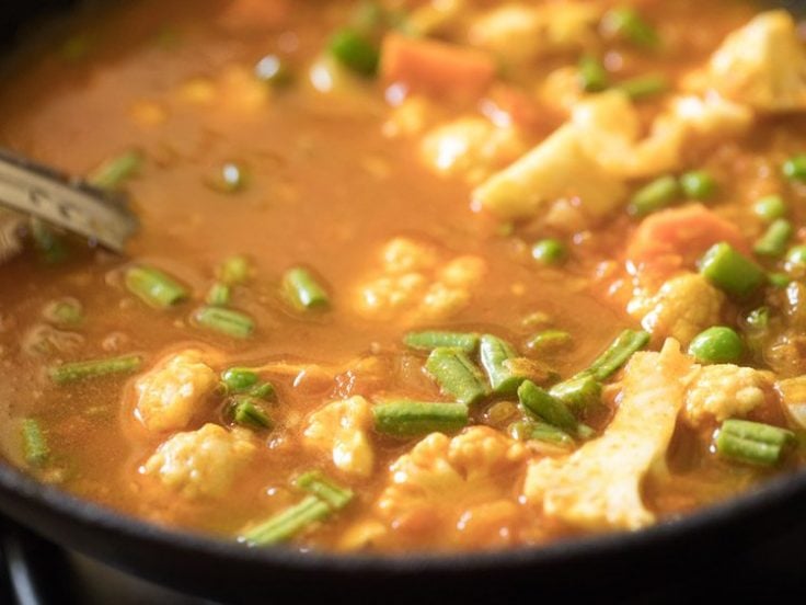 Mix Veg Recipe (Healthy, Easy & One Pot)