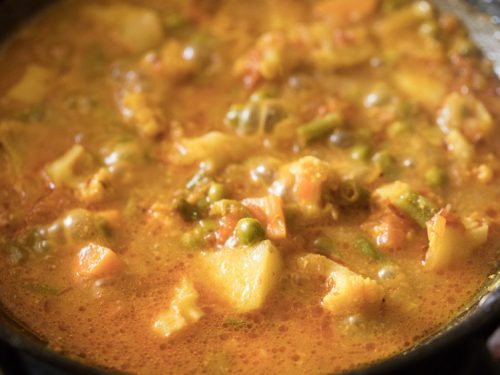 Mix Veg Recipe (Healthy, Easy & One Pot)