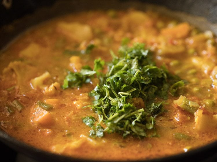 fresh chopped coriander leaves added to mix veg