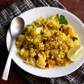 aloo poha recipe, batata poha recipe