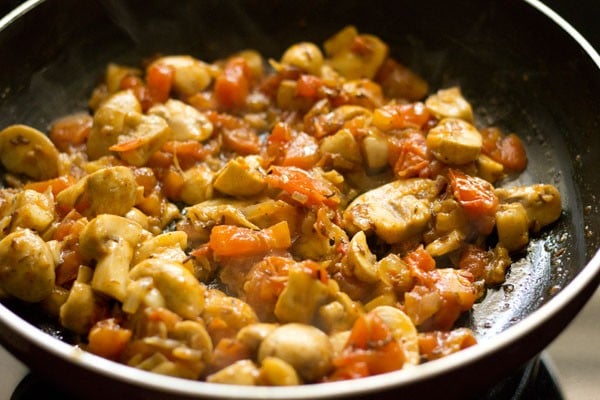 sauteed mushrooms with brown edges