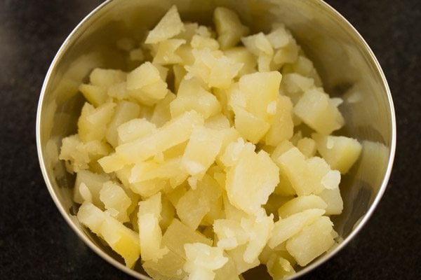 mashed potatoes in a bowl