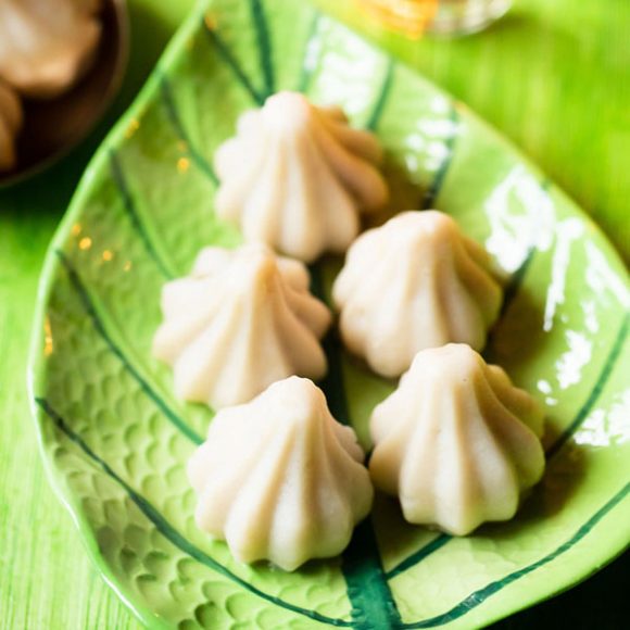Modak recipe Ukadiche modak (With Mould and Without Mould)