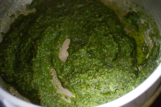 saute the green curry paste