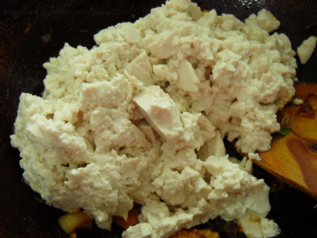 adding-scrambled-tofu