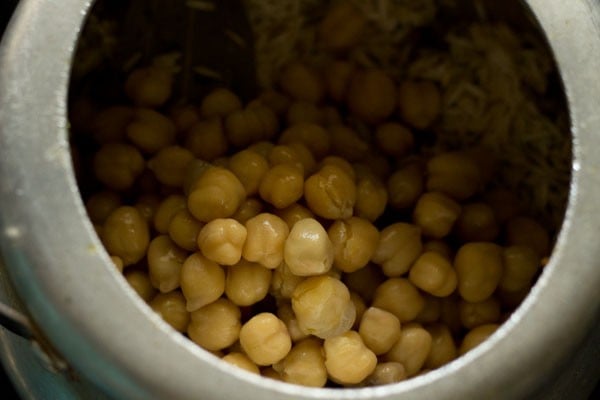 cooked chickpeas added