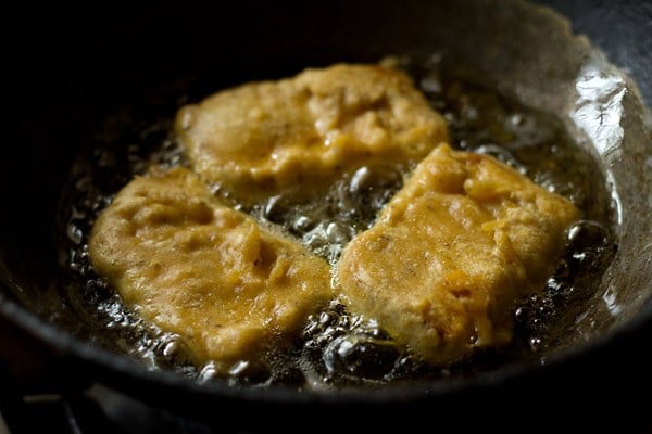 frying bread bajji