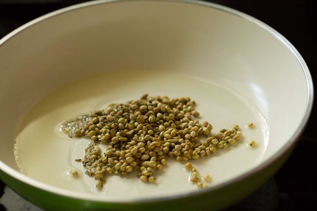 coriander seeds and fennel seeds