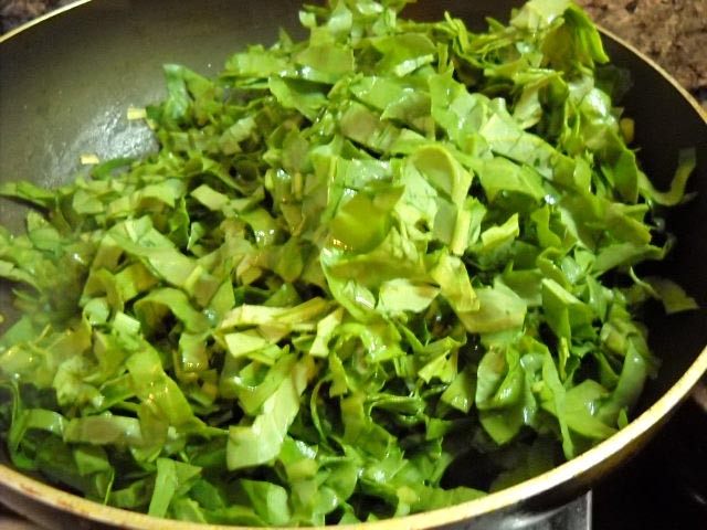 One Pot Cheesy Spinach Corn