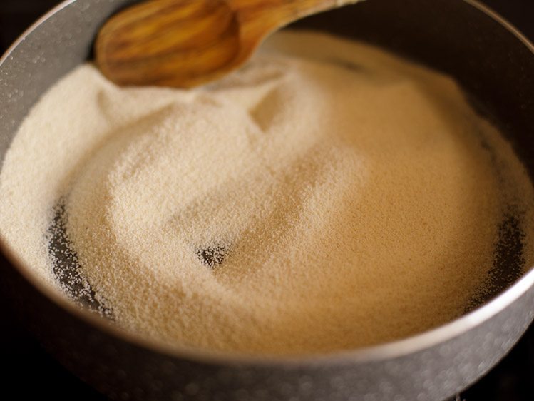 saffron sooji halwa recipe kesar suji ka halwa recipe kesari halwa