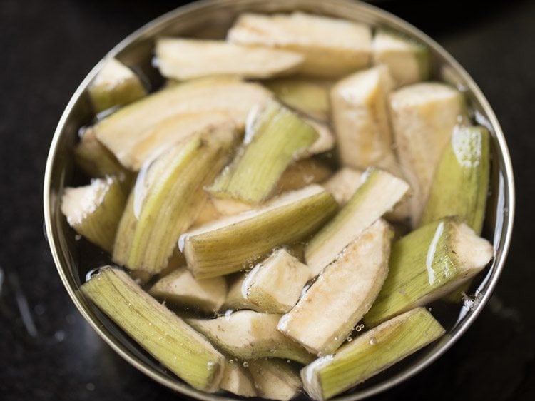 unripe bananas soaked in water