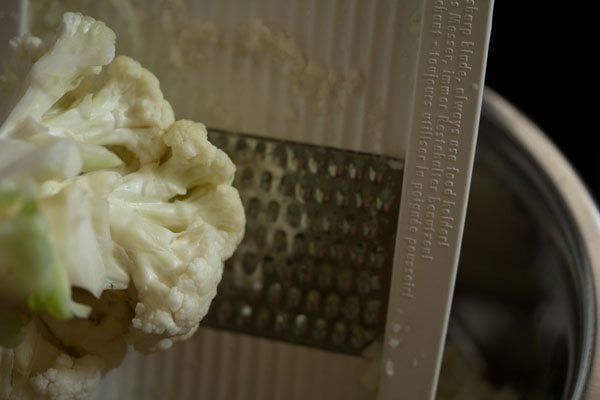 grating cauliflower