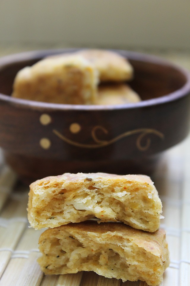 cheese biscuits recipe, how to make cheese biscuits cheese recipes