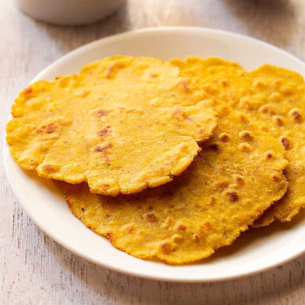 7 Most Popular Punjabi Dishes Must Try it 4 makki ki roti recipe