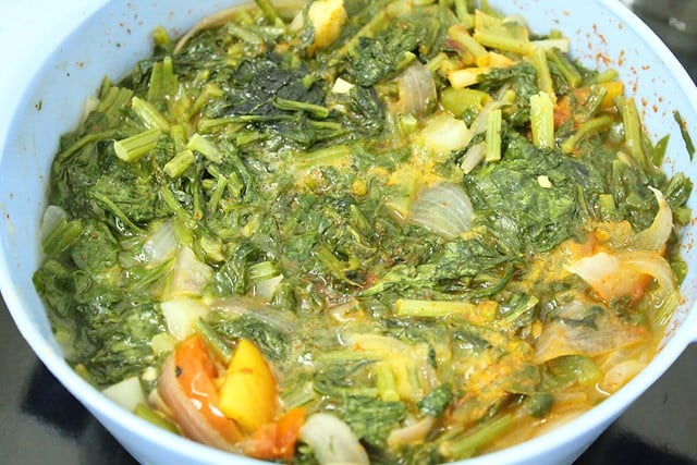 microwave saag for 5 mins more