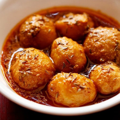 Kashmiri Style Dum Oluv Recipe – Dum Aloo Recipe