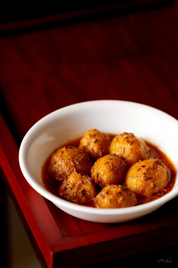 dum aloo recipe, Kashmiri dum aloo, Kashmiri dum aloo recipe