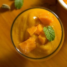 mango smoothie recipe, vegan mango smoothie recipe