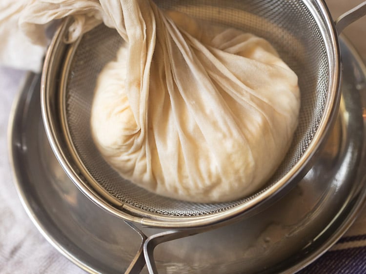 placing the bundle back in the strainer