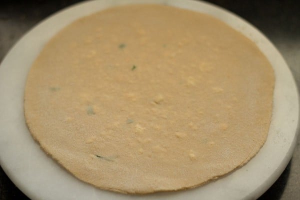 rolling paneer paratha