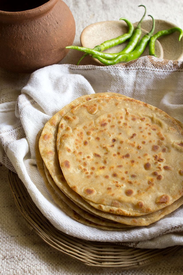 paneer paratha: punjabi paneer paratha, paneer paratha recipe