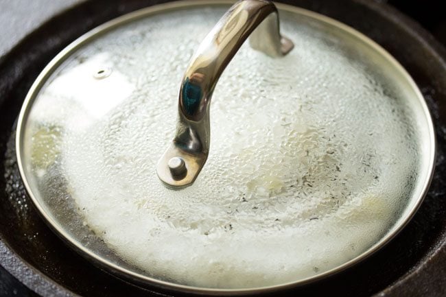 cover poha dosa with a lid