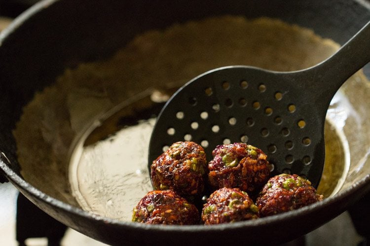 making veg manchurian gravy recipe