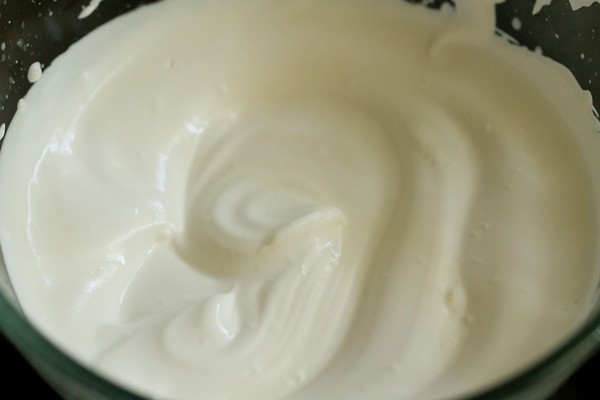 whipping cream beaten to soft peaks