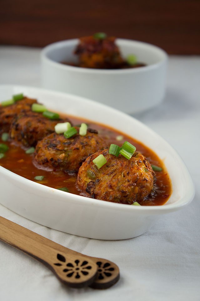 veg balls in hot garlic sauce recipe indo chinese veg recipes