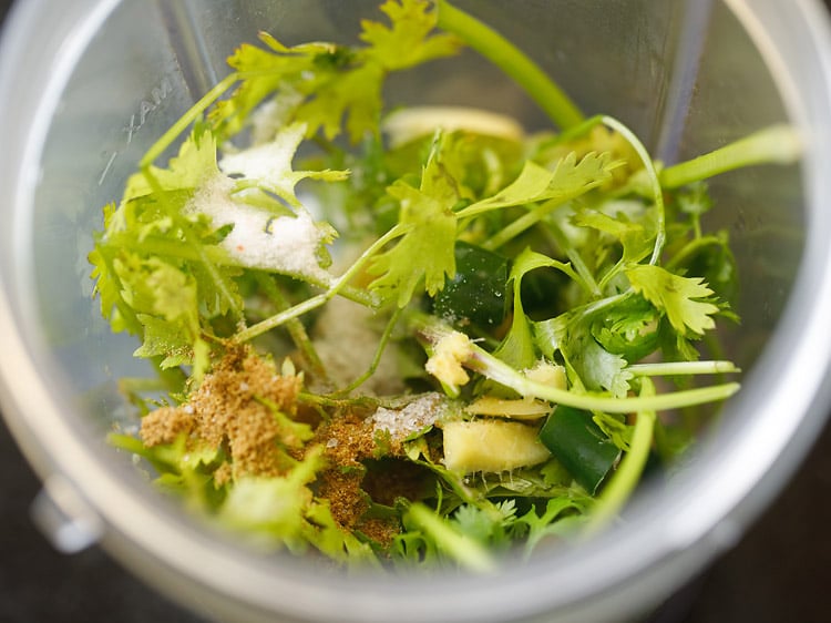 coriander leaves, ginger, green chillies, salt and chaat masala in a blender