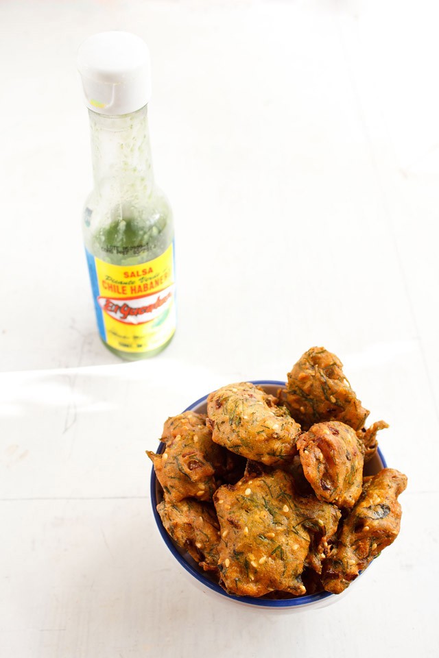dill leaves pakora: easy dill leaves pakora recipe