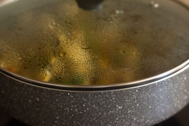 lid on methi mushroom pan.