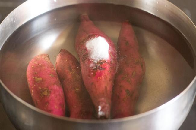 boiling sweet potatoes in salted water. 
