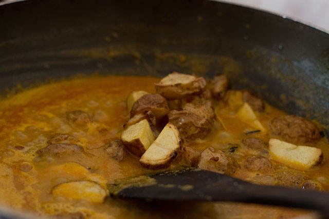 Punjabi dum aloo recipe