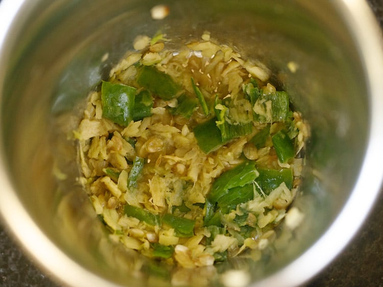 ginger green chilli paste in the mortar pestle